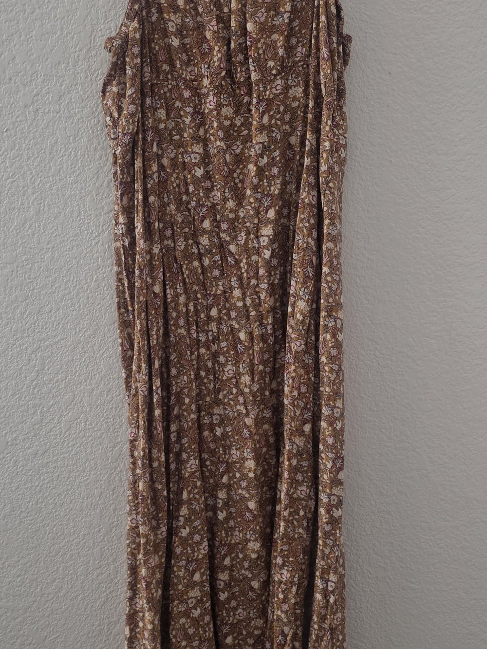 Old Navy Brown Floral Maxi Dress - Picture 2 of 3